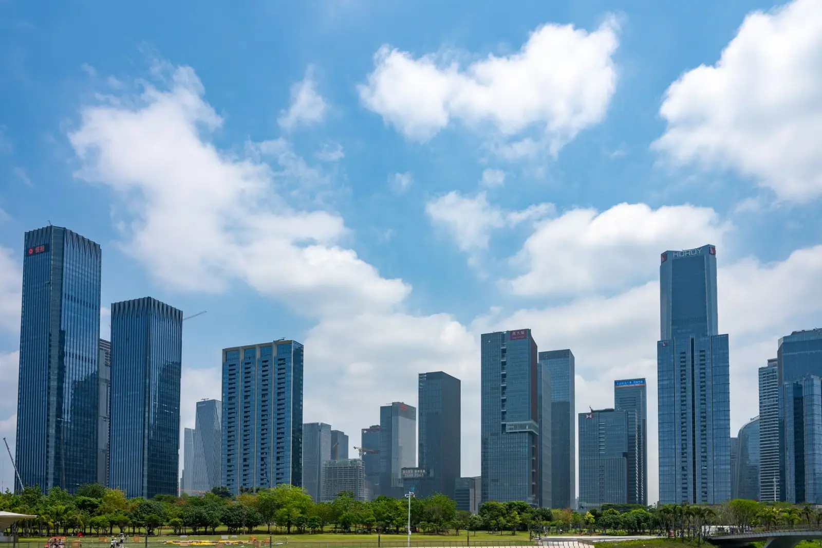 粤东地区品牌策划与广告制作技术融合趋势分析